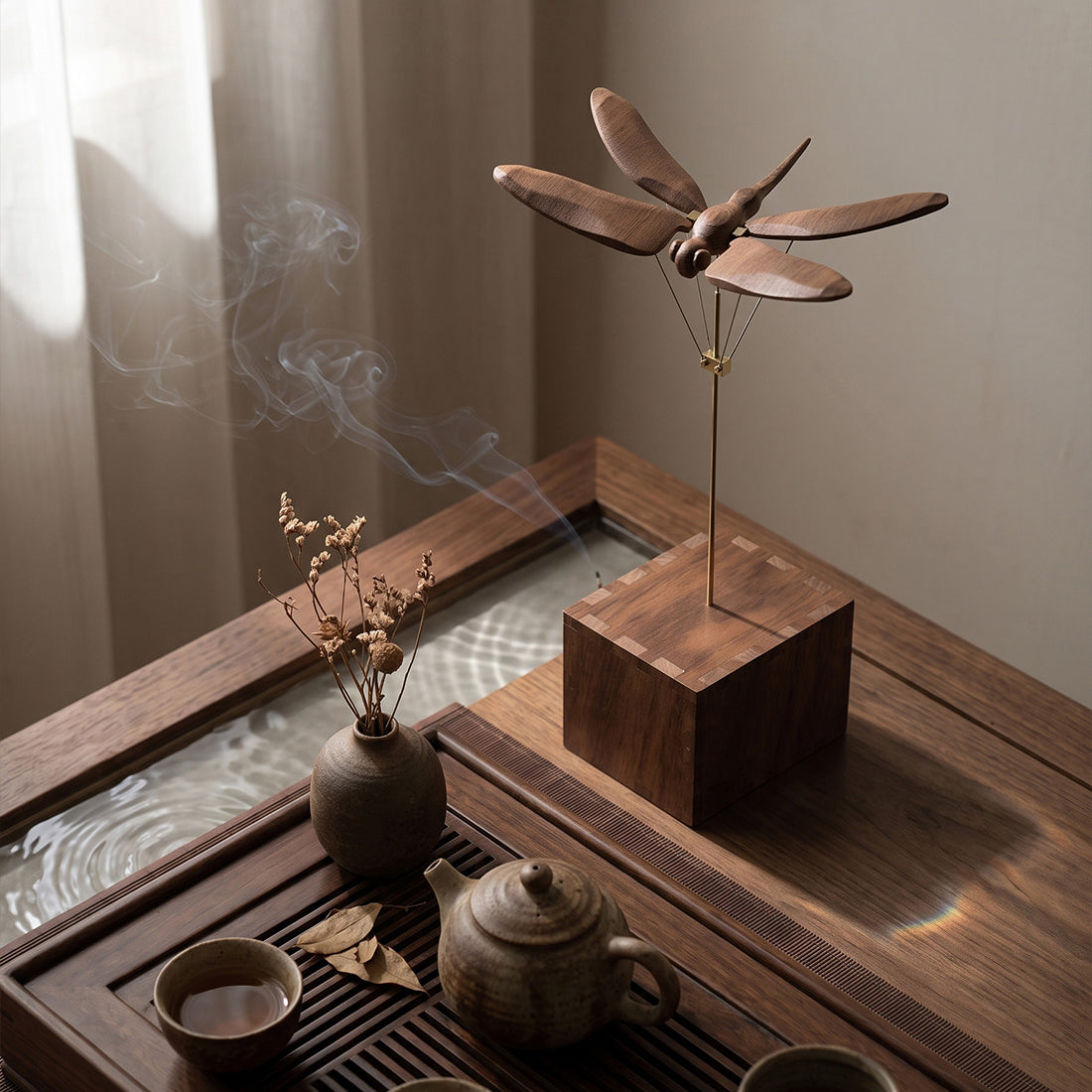 Bionic Wooden Dragonfly Automaton with Rotating Wings and USB Power - VICTMAX
