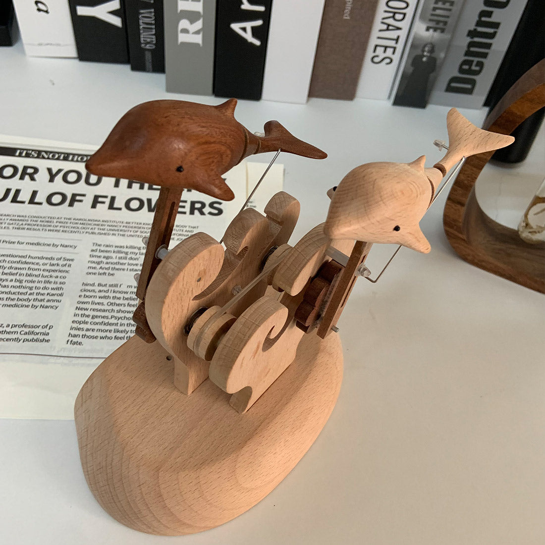 Wooden Dolphin Bionic Biological Dynamic Model, Office & Home Desktop Relaxation Decor - VICTMAX