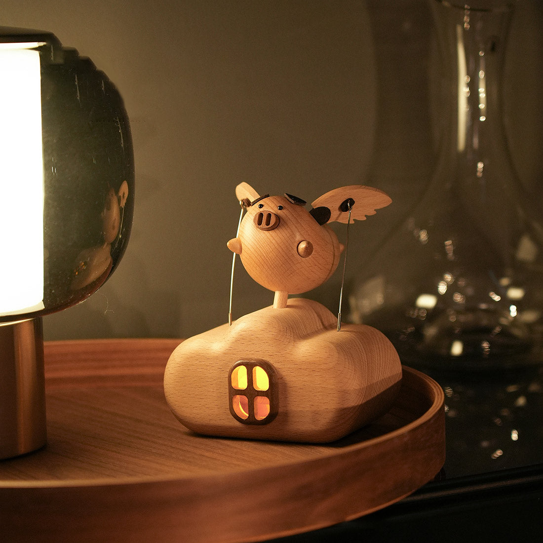 Mechanical Wooden Flying Pig Dynamic Motion Desk Decor - VICTMAX