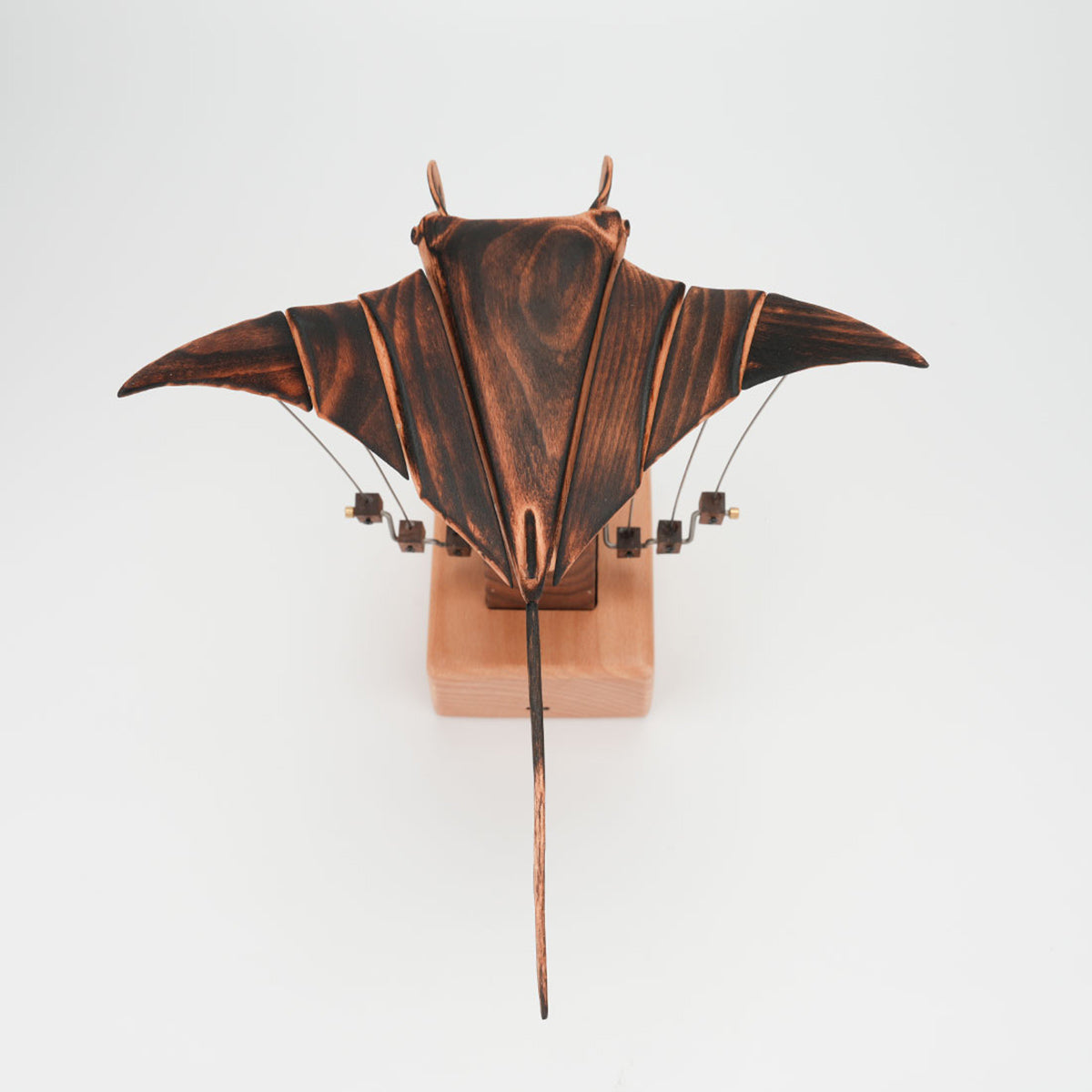 Wooden Manta Ray Bionic Marine Biological Dynamic Model, Desktop Relaxation Decor - VICTMAX