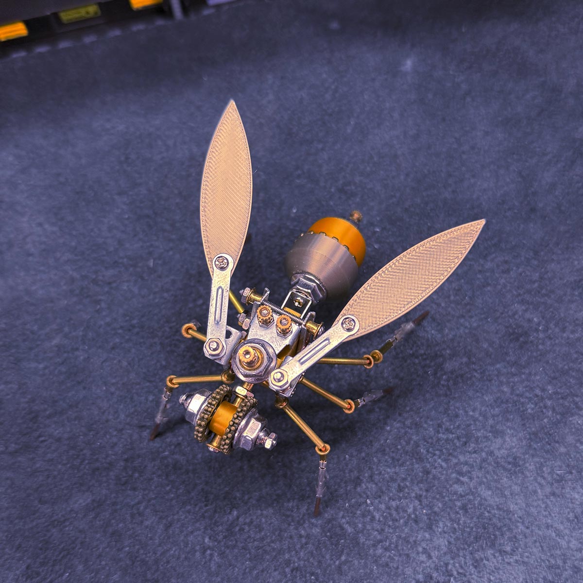 3D Metal Robotic Scarab Beetle Model Kit 118PCS Bionic Metal Insect Assembly Sculpture - VICTMAX