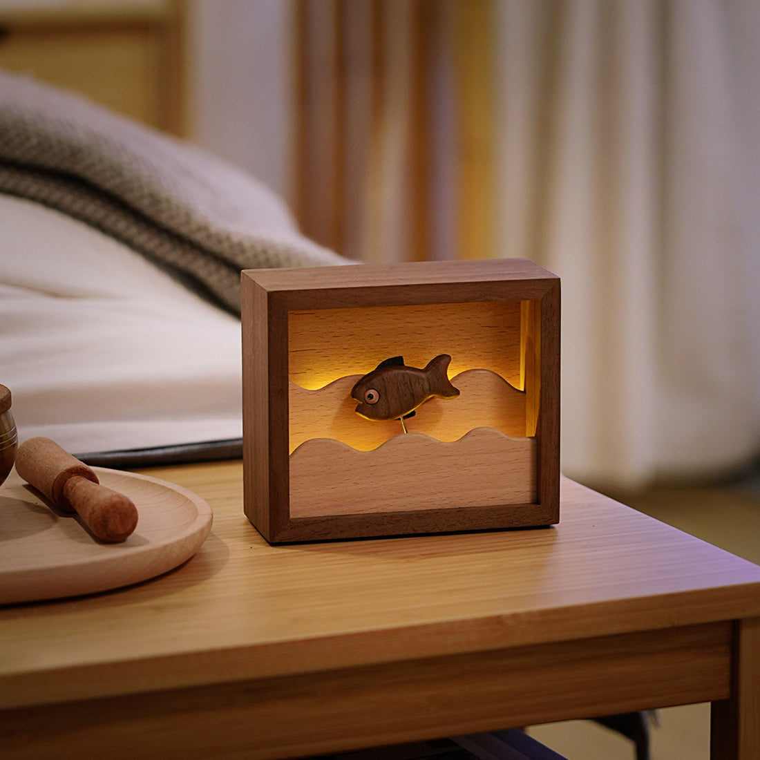 Wooden Ambient Fish Lamp Bionic Marine Biological Dynamic Model, Desktop Relaxation Decor - VICTMAX