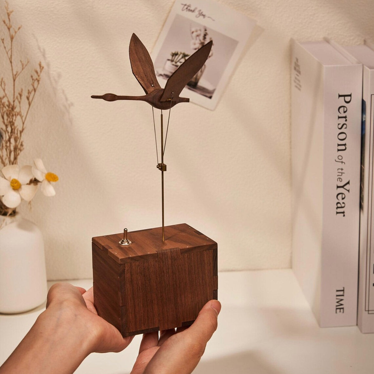 Mechanical Wooden Flying Swan Music Box Bionic Marine Biological Dynamic Model - VICTMAX