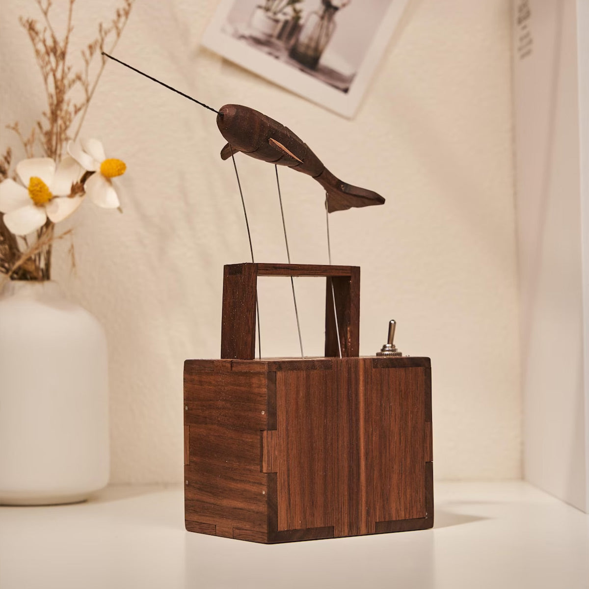 Mechanical Wooden Whale Bionic Marine Biological Dynamic Model, Desktop Relaxation Decor - VICTMAX