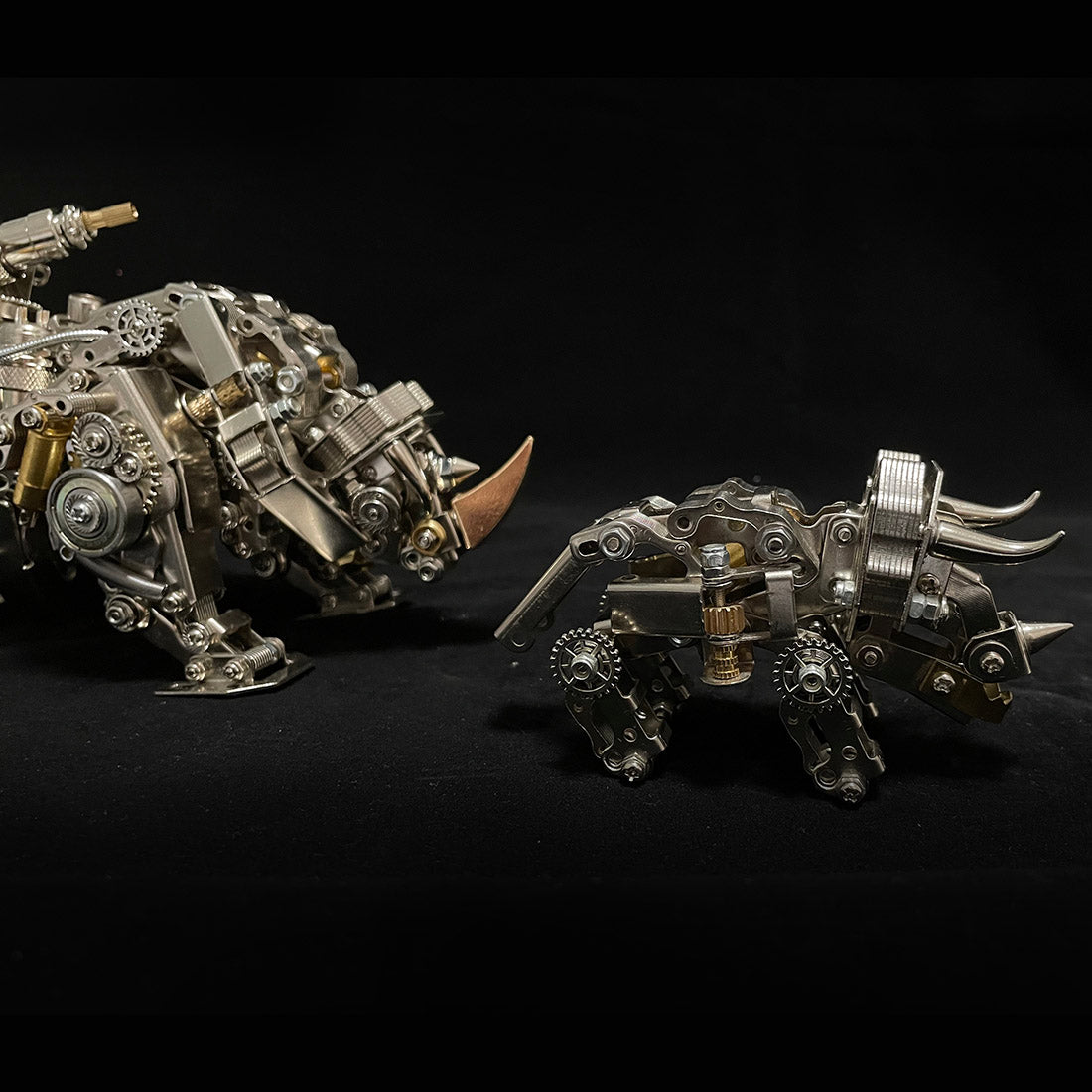 Metal Puzzle Steampunk Mechanical Siege Rhino Animal Assembly Model Kit (700+PCS)
