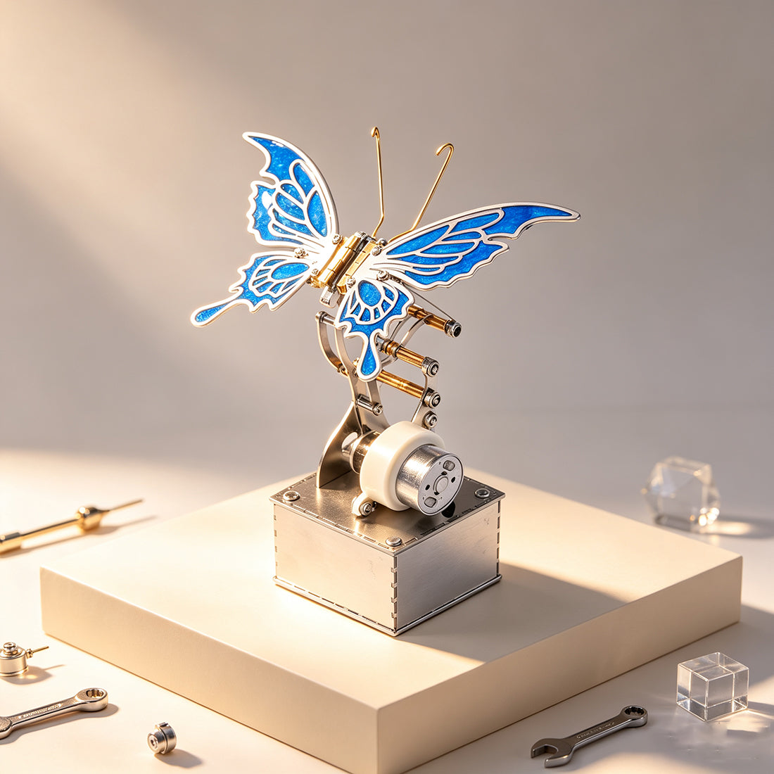 Finished Steampunk Mechanical Butterfly Insect Sculpture with Moving Metal Wings for Desk Decor - VICTMAX