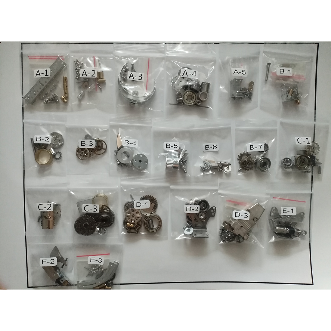 3D Metal Shark Assembly Model Kit 209PCS DIY Mechanical Great White Shark Puzzle Stainless Steel Alloy Desk Ornament VICTMAX