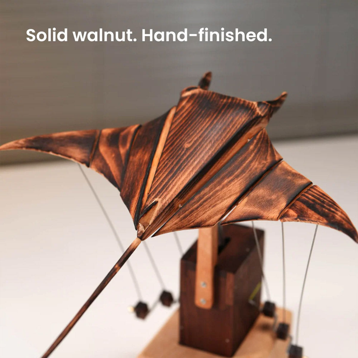 Wooden Manta Ray Bionic Marine Biological Dynamic Model, Desktop Relaxation Decor Material- VICTMAX 