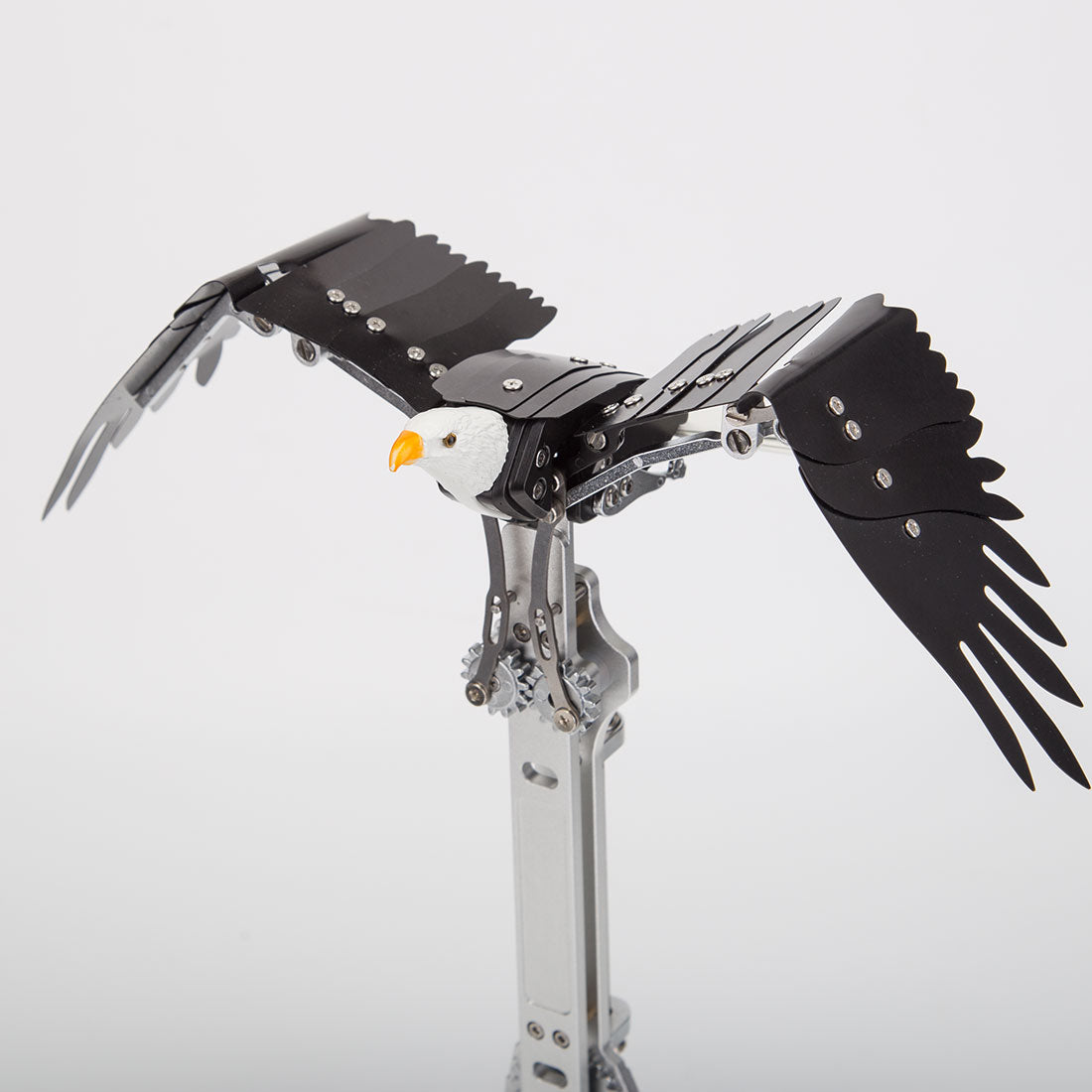 3D Metal Mechanical Bird Model Kit, Motorized Flapping Wings, DIY Aluminum Alloy Assembly Puzzle, Kinetic Sculpture Desk Decor for Adults - VICTMAX