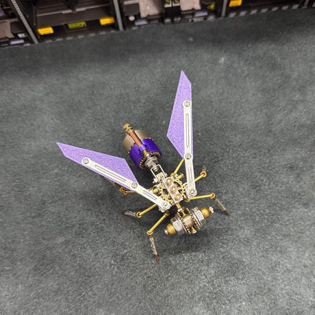 DIY mechanical wasp insect assembly model with precision metal parts - VICTMAX