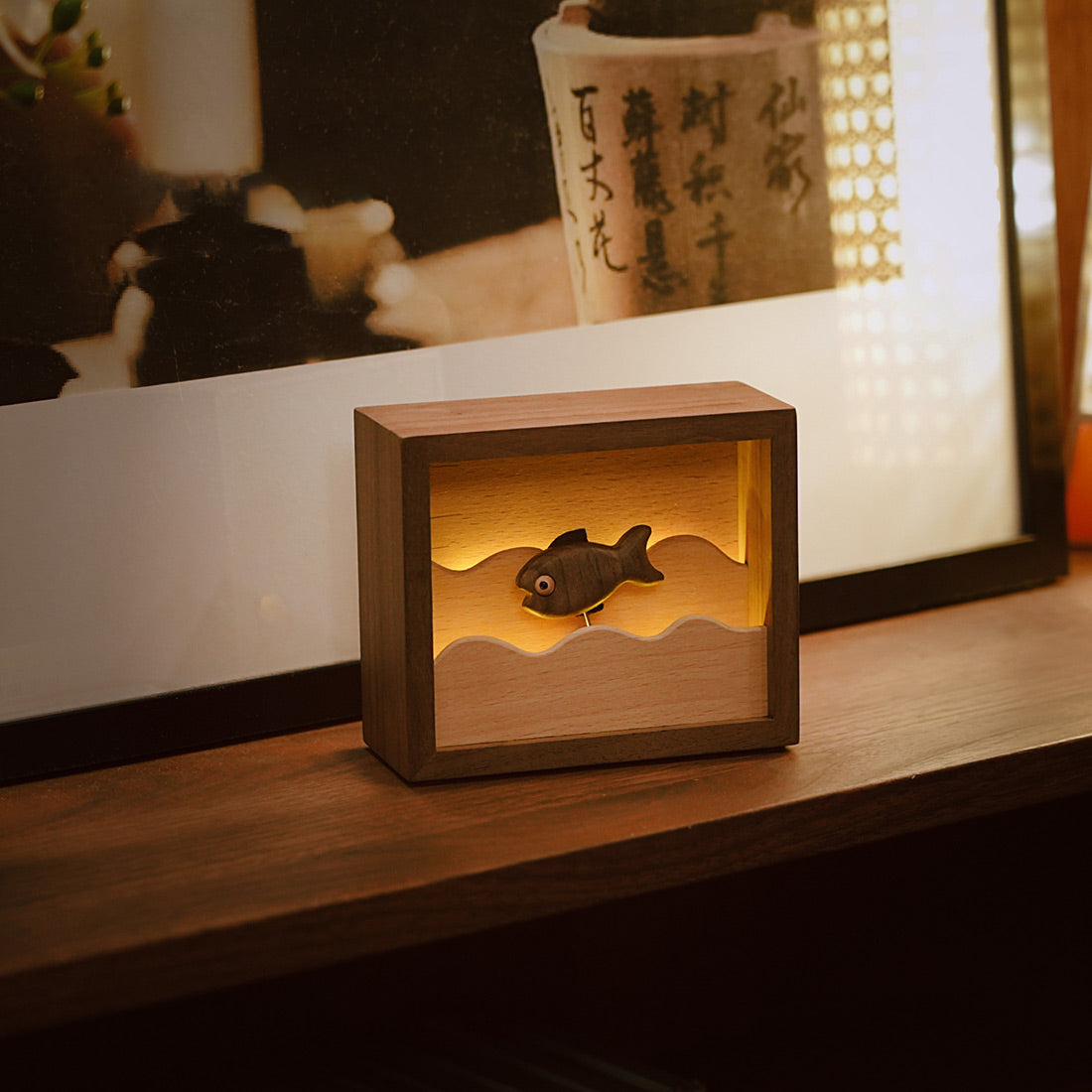 Wooden Ambient Fish Lamp Bionic Marine Biological Dynamic Model, Desktop Relaxation Decor - VICTMAX