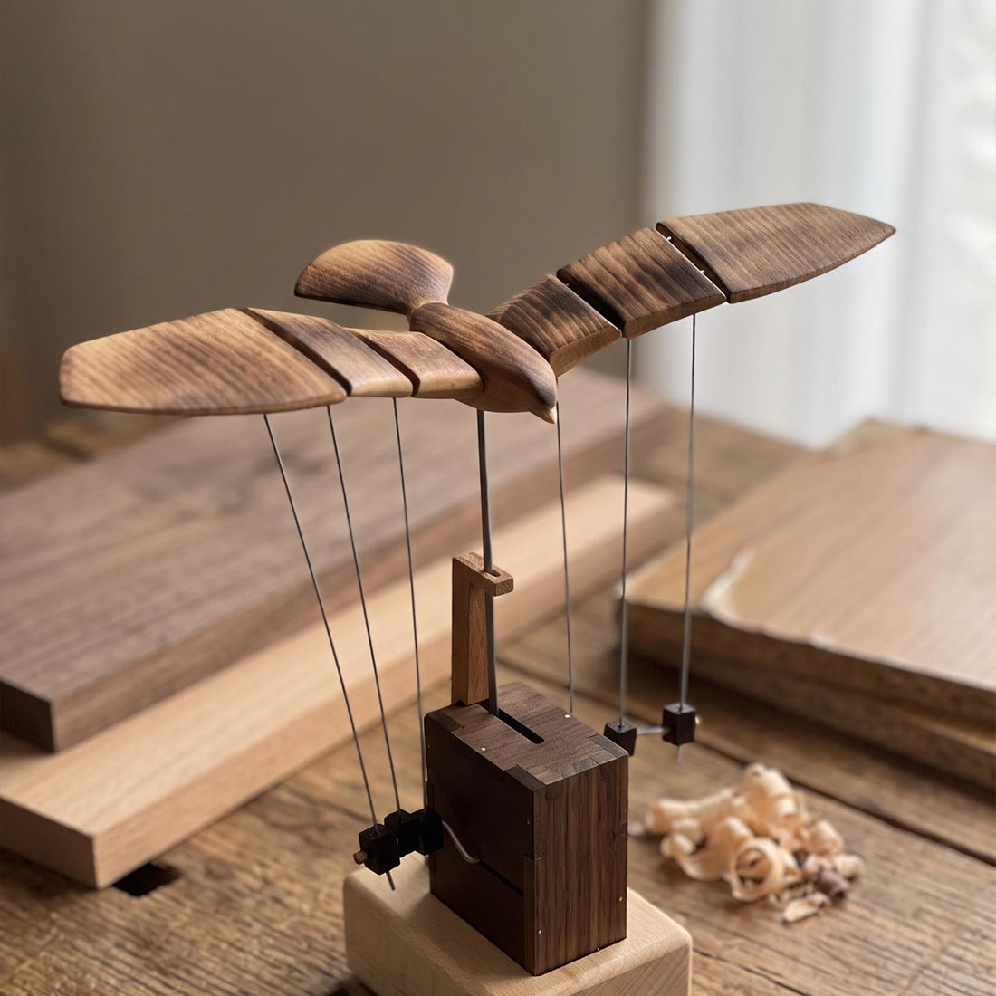 Wooden Bionic Bald Eagle Automaton with Dynamic Flapping Wings - VICTMAX
