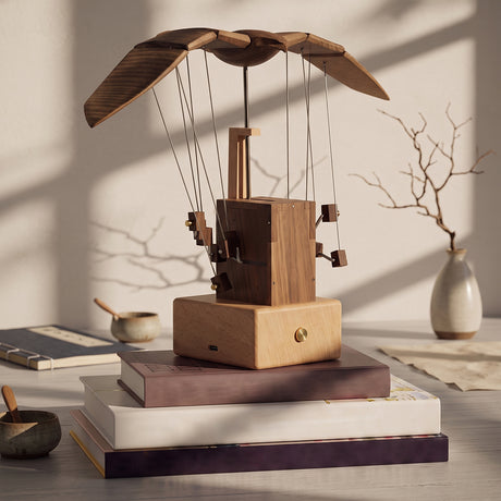 Wooden Bionic Bald Eagle Automaton with Dynamic Flapping Wings - VICTMAX