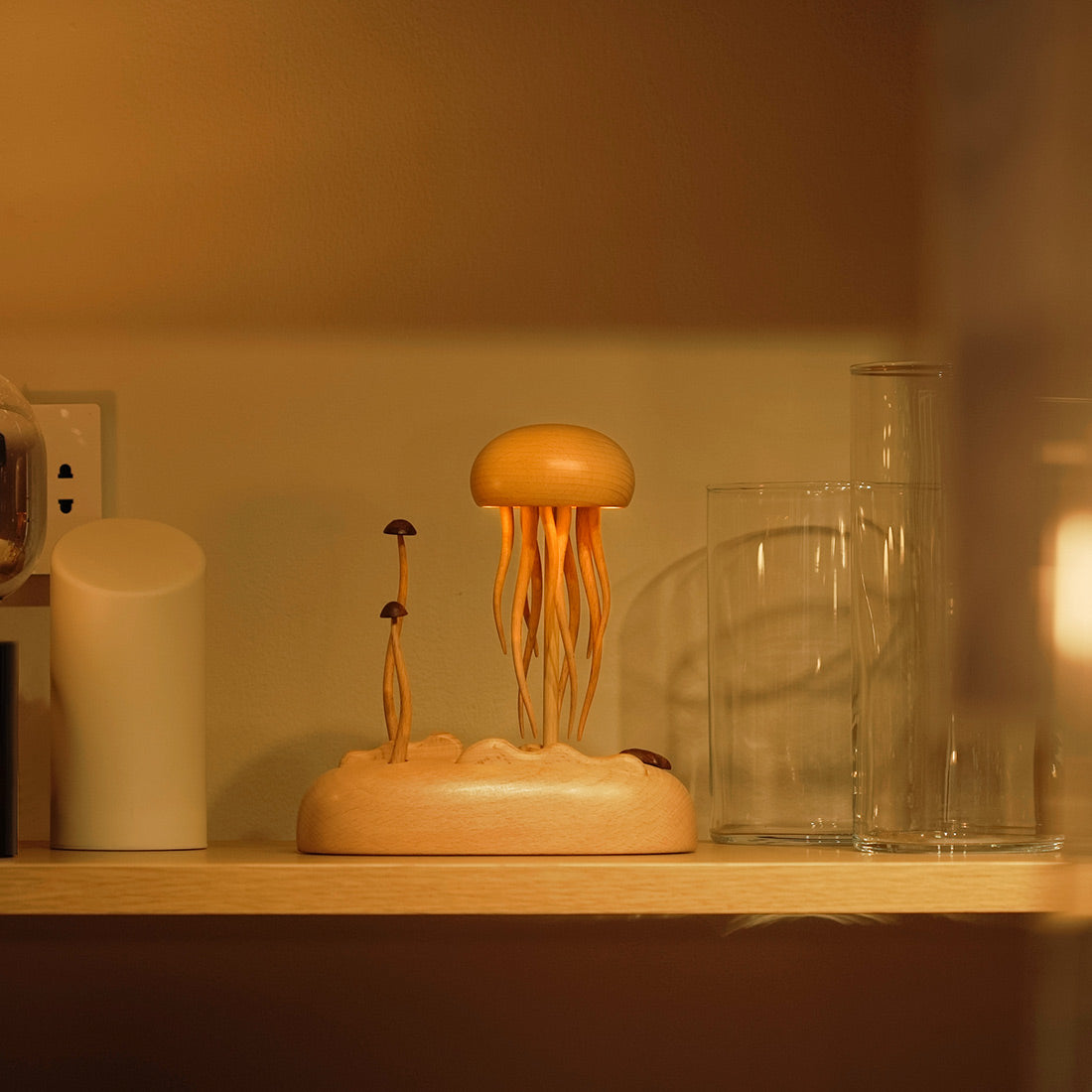 Mechanical Wooden Jellyfish Bionic Marine Biological Dynamic Model, Desktop Relaxation Decor - VICTMAX