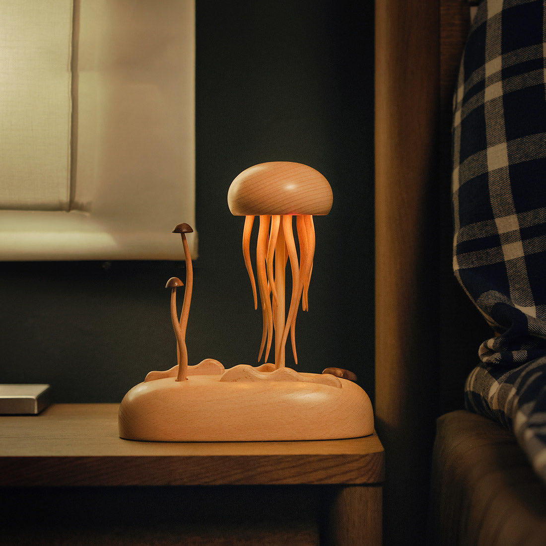Mechanical Wooden Jellyfish Bionic Marine Biological Dynamic Model, Desktop Relaxation Decor - VICTMAX